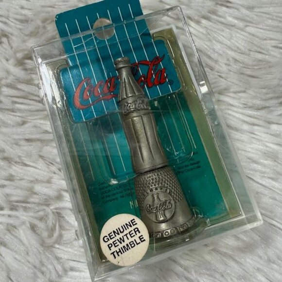 NWOT Vintage 1995 Coca-Cola Genuine Pewter Coke Bottle Thimble - Picture 9 of 13